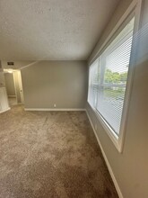 1431 Nightingale Rd in Louisville, KY - Foto de edificio - Building Photo