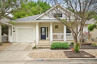 2721 Kinney Oaks Ct in Austin, TX - Building Photo