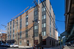 2000 N Front St in Philadelphia, PA - Building Photo