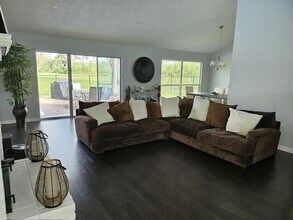 3311 Oyster Cove Dr in Missouri City, TX - Building Photo - Building Photo