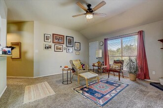 4904 Diamond Trace Trail in Fort Worth, TX - Foto de edificio - Building Photo
