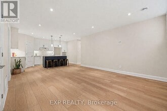 448 Falcon Ln in Russell, ON - Building Photo - Building Photo