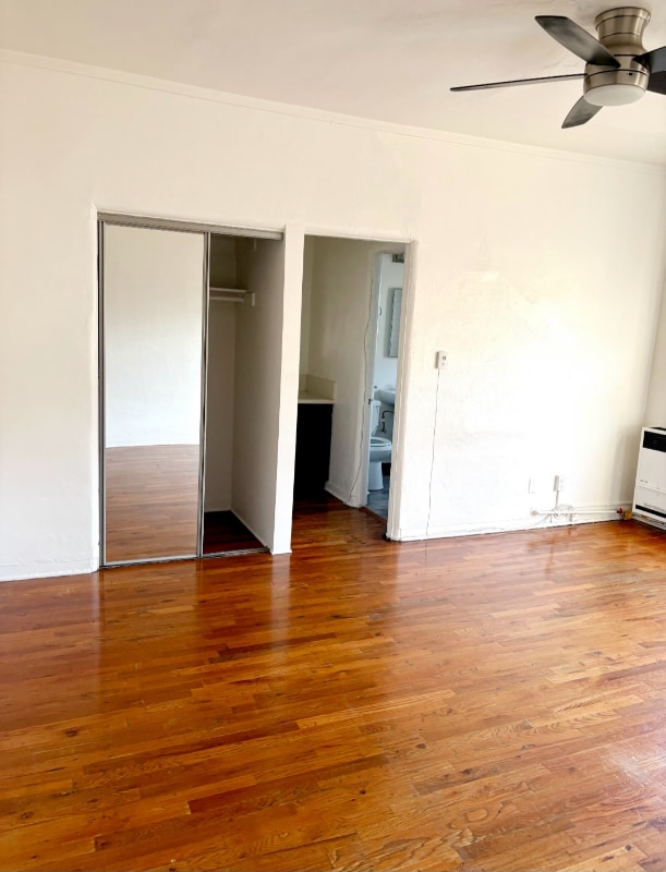 1845 N Gramercy Pl in Los Angeles, CA - Building Photo - Building Photo