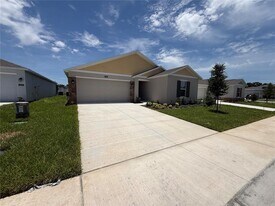 3228 Alpine Wy in Haines City, FL - Building Photo