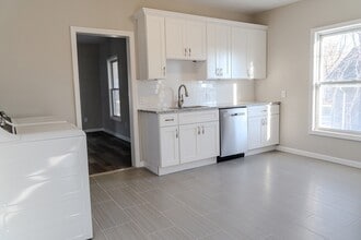 57 Cottage St in Athol, MA - Building Photo - Building Photo