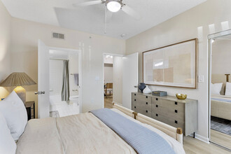 Marela Apartments in Pembroke Pines, FL - Building Photo - Building Photo