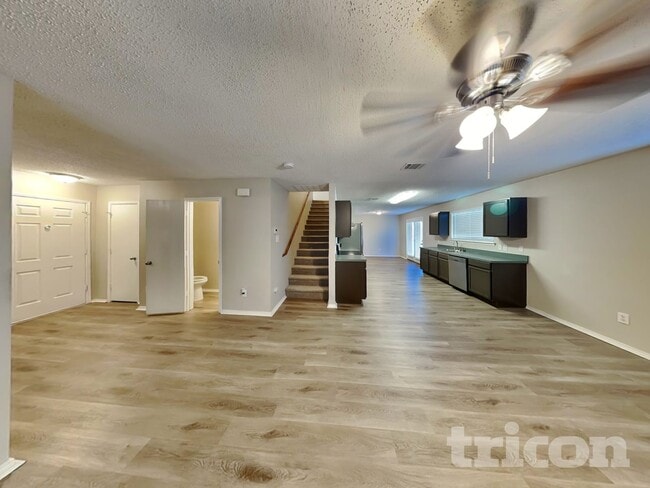 211 Meagan St in Waxahachie, TX - Building Photo - Building Photo