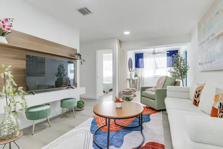 2629 SW 6th Ct-Unit -2 in Fort Lauderdale, FL - Building Photo