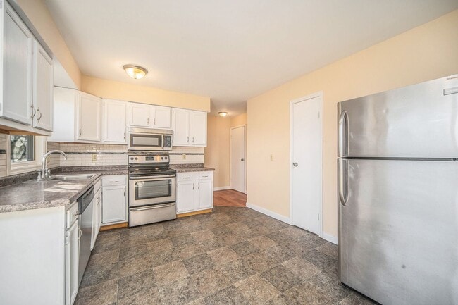 property at 2538 Texel Dr