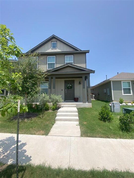 231 Buenos Aires in Kyle, TX - Building Photo