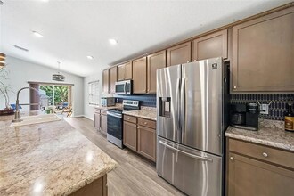 883 Galloway St in Lake Alfred, FL - Foto de edificio - Building Photo