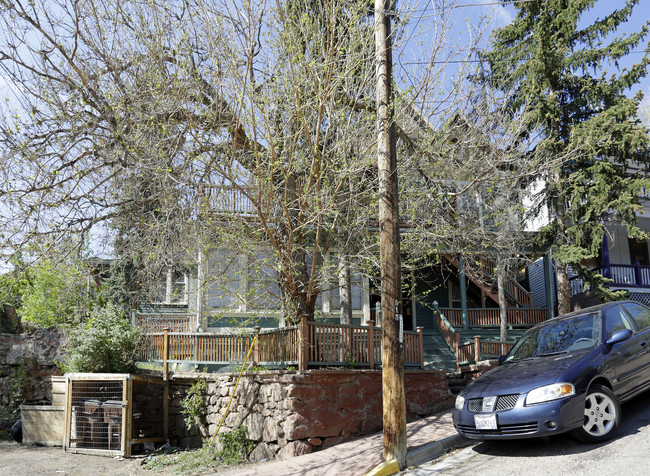 Eagles Nest in Manitou Springs, CO - Foto de edificio - Building Photo