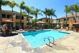 Seasons II Senior Apartment Homes in Lakewood, CA - Building Photo