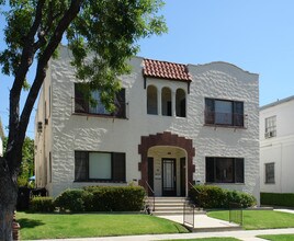 6527 Orange St in Los Angeles, CA - Building Photo - Building Photo