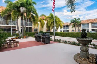 101 E McNab Rd in Pompano Beach, FL - Building Photo - Building Photo