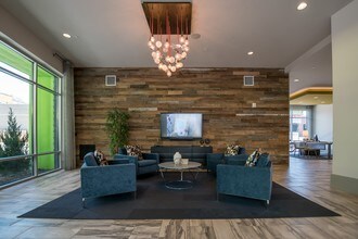 One305 Central in Charlotte, NC - Foto de edificio - Building Photo