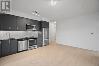 8-2508 Nahani Way in Mississauga, ON - Building Photo - Building Photo