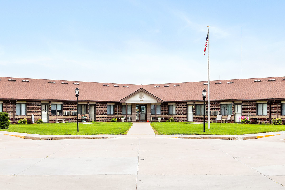 Clover Ridge Apartments in Altoona, IA - Foto de edificio