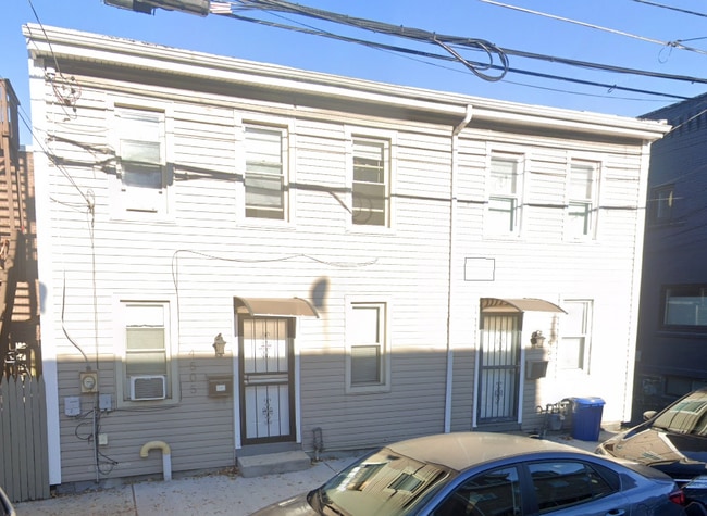 property at 4507 Davison St