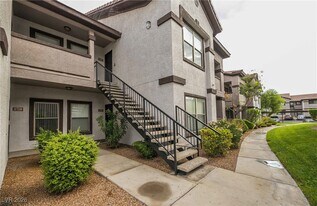 45 Maleena Mesa St in Henderson, NV - Building Photo