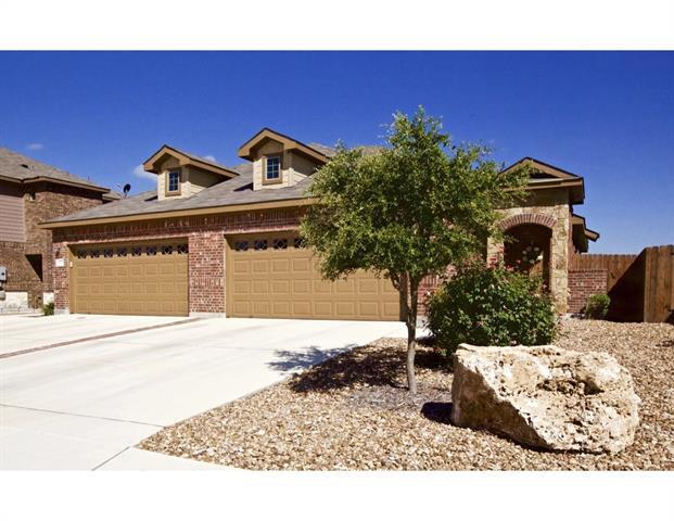 1031 Skyview Ct in Midlothian, TX - Building Photo