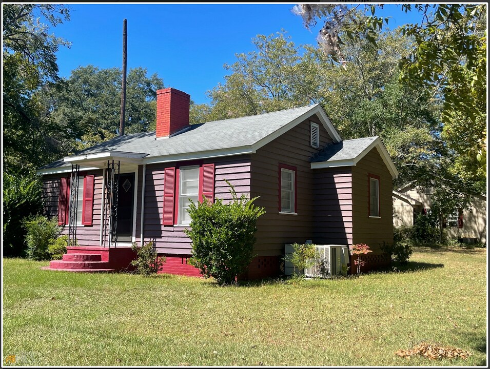 506 6th Ave in Eastman, GA - Building Photo