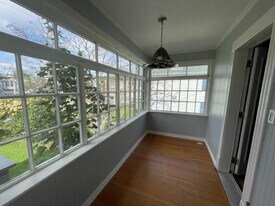 450 Douglas Av in Saint John, NB - Building Photo