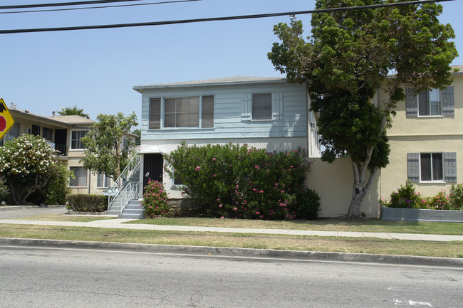 520 Van Ness Ave in Los Angeles, CA - Foto de edificio - Building Photo