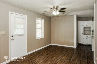 1011 Hillwood Dr SW in Decatur, AL - Building Photo - Building Photo