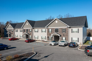 Olde Hopewell Commons Apartments