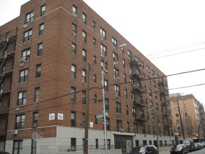 91-31 Lamont Ave in Flushing, NY - Building Photo - Building Photo