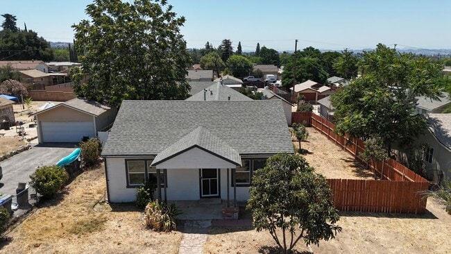 35227 Ave C in Yucaipa, CA - Building Photo - Building Photo