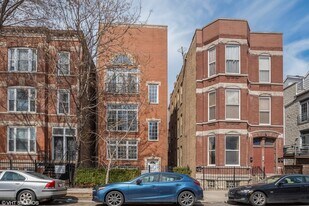 1508 W Erie St, Unit 01 in Chicago, IL - Building Photo