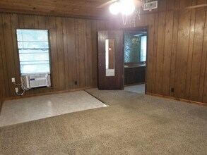 9510 Powhatan Dr in San Antonio, TX - Building Photo - Building Photo