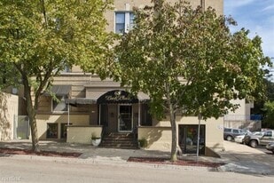 Heritage Collection in Grand Rapids, MI - Building Photo
