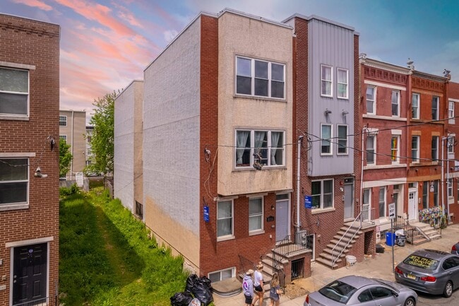 1916 N 18th St in Philadelphia, PA - Building Photo - Building Photo