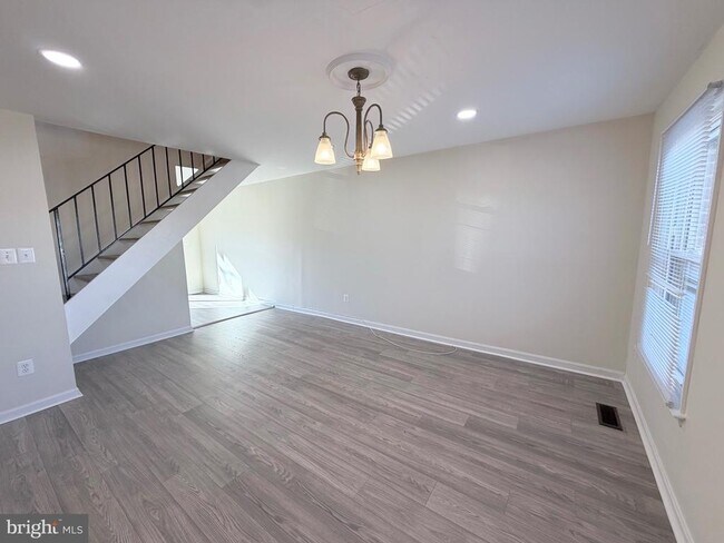 4054 Hanson Oaks Dr in Hyattsville, MD - Building Photo - Building Photo