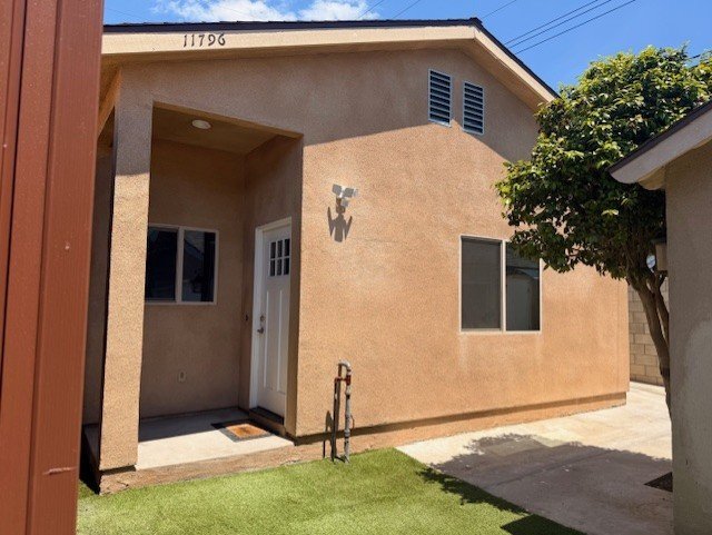 property at 11796 Kensington Rd
