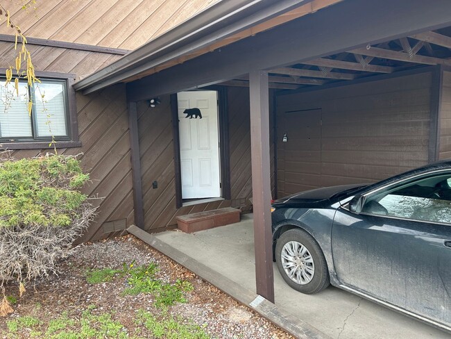 137 Hawthorn Ave in Kalispell, MT - Building Photo - Building Photo
