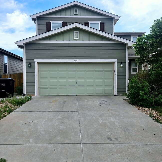 property at 5387 Laredo Ct