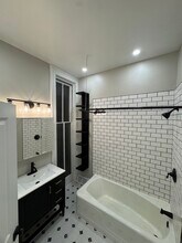 2207 Mount Vernon St, Unit 1st Floor in Philadelphia, PA - Building Photo - Building Photo