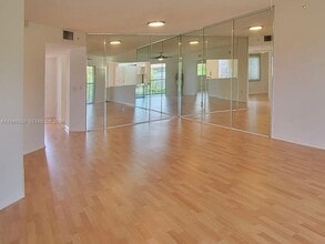 12651 SW 16th Ct in Pembroke Pines, FL - Building Photo - Building Photo