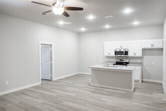 2702 Baron Ave in Abilene, TX - Building Photo - Building Photo