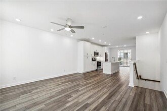 432 Burton Dr in Alpharetta, GA - Building Photo - Building Photo