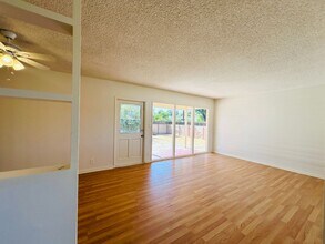 10153 Gloria Ave in Los Angeles, CA - Building Photo - Building Photo