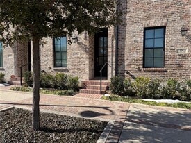 14963 Magnolia St in Addison, TX - Building Photo
