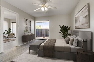 3015 Walnut Bend Ln in Houston, TX - Building Photo - Building Photo