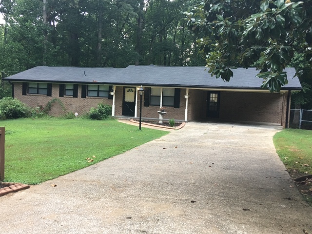 6207 Moss Dr in Douglasville, GA - Building Photo