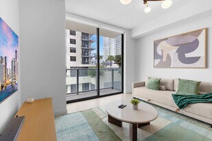 11 NE 6th St, Unit SI ID1387167P in Miami, FL - Building Photo