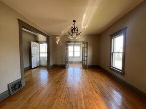 1200 S Dakota Ave in Sioux Falls, SD - Building Photo - Building Photo